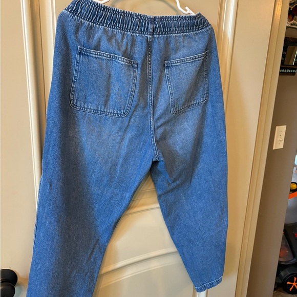 Pull on denim crop pants - Picture 3 of 4